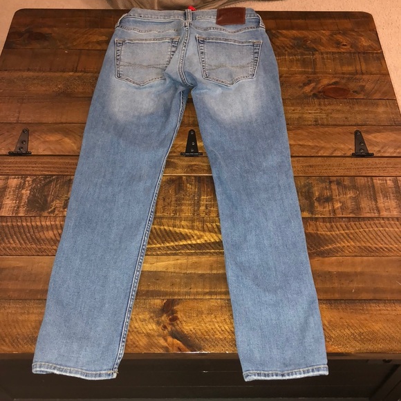 Hollister Skinny Jeans - Picture 6 of 7